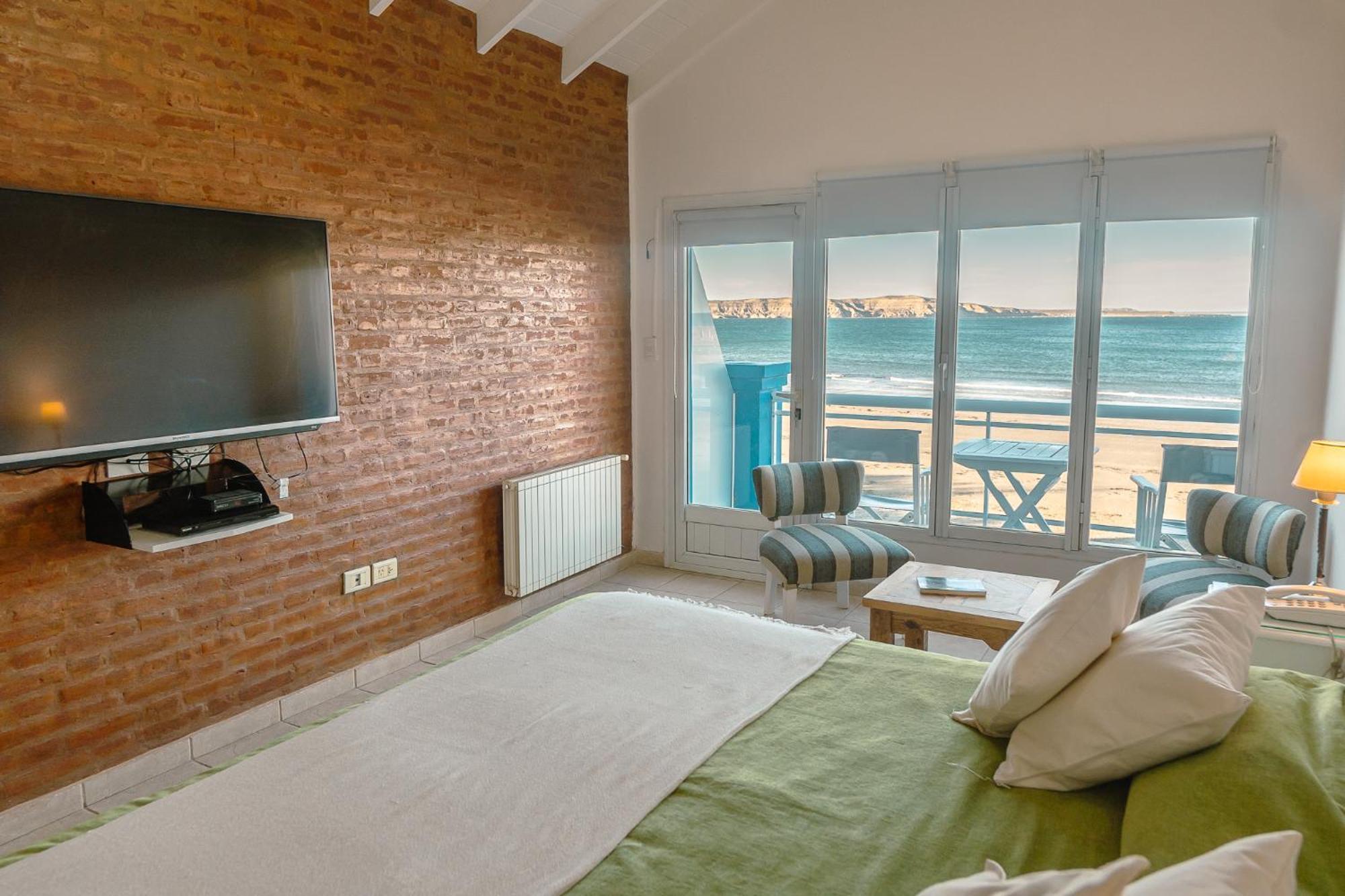 Rayentray Las Restingas Hotel De Mar Puerto Pirámides Kültér fotó