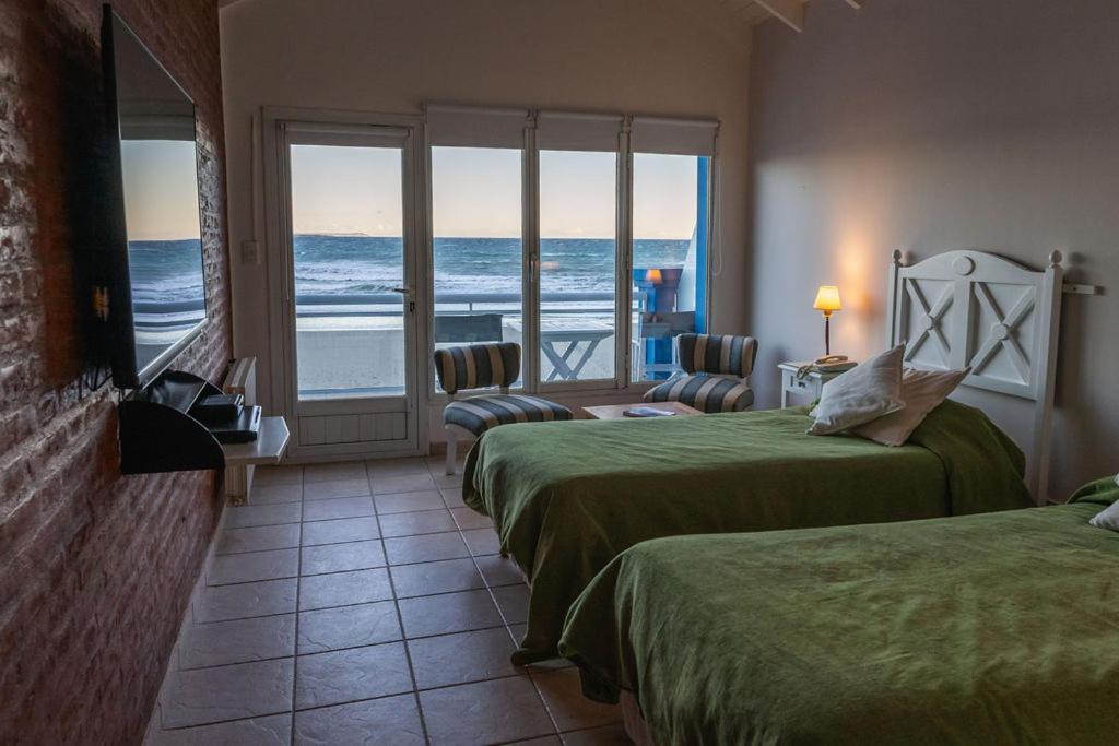 Rayentray Las Restingas Hotel De Mar Puerto Pirámides Kültér fotó
